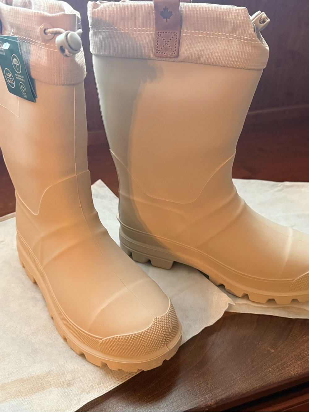 Kamik Beige Women’s Waterproof Winter Rain Boots with Drawcord Cuff